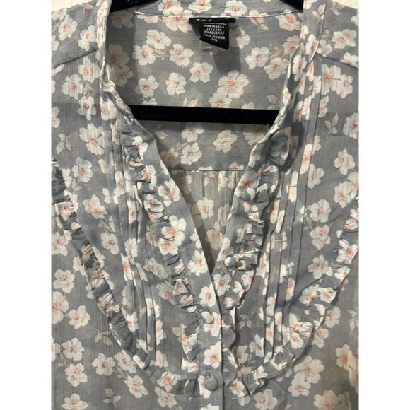 Torrid Sz 00 (US 10 M/L) Soft Grey Pink Floral Ditsy Gathered Waist Blouse Butto - Picture 3 of 7